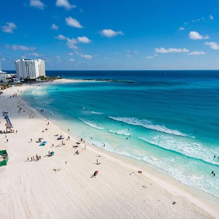 2 Story Oceanfront Penthouses On Cancun Beach! Εξωτερικό φωτογραφία