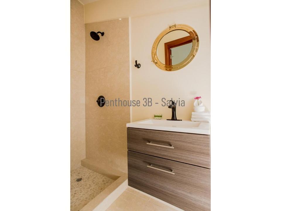 2 Story Oceanfront Penthouses On Cancun Beach! Εξωτερικό φωτογραφία