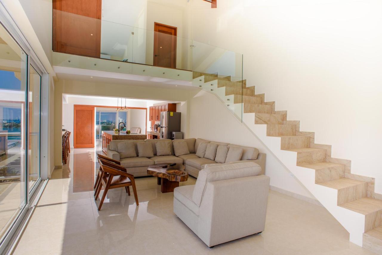 2 Story Oceanfront Penthouses On Cancun Beach! Εξωτερικό φωτογραφία
